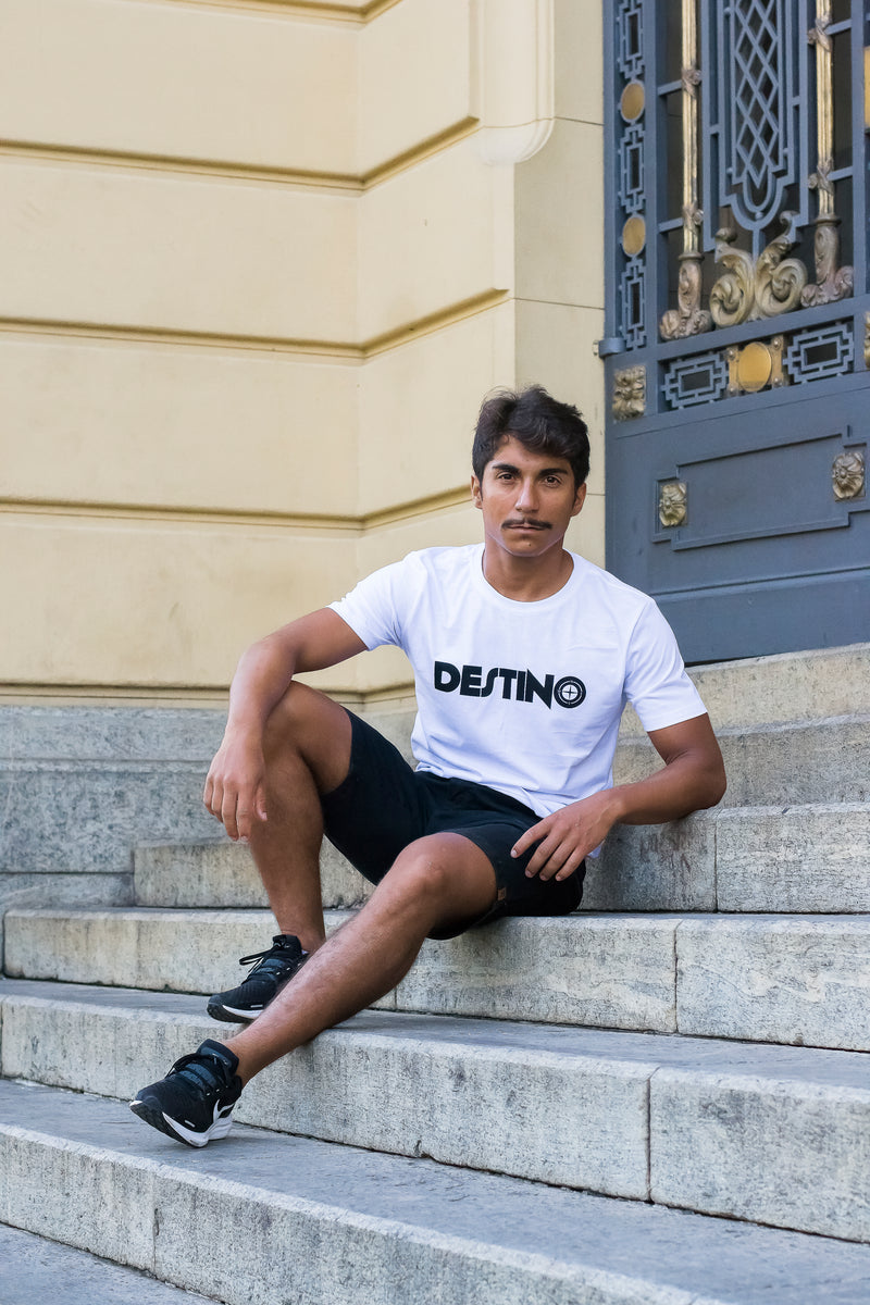 Camiseta Destino  - Masculino - Branca